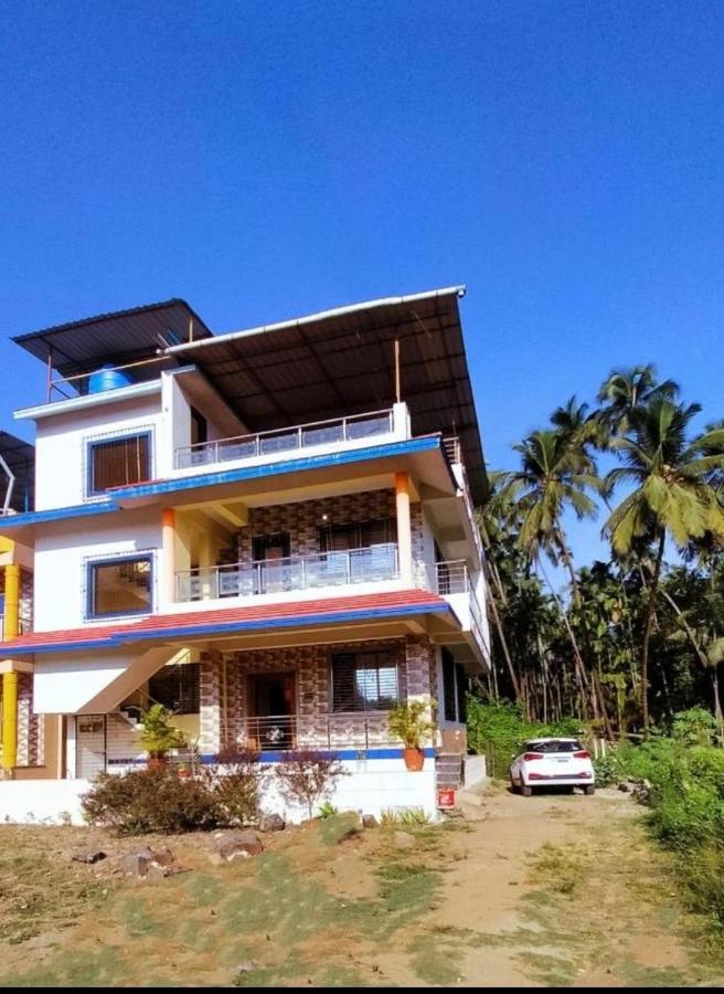 Bhakti Holiday Home Alībāg Esterno foto